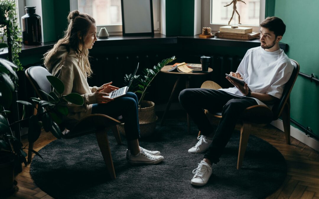 Build vs Buy : quand un sur-mesure est réellement rentable (TCO + risques)